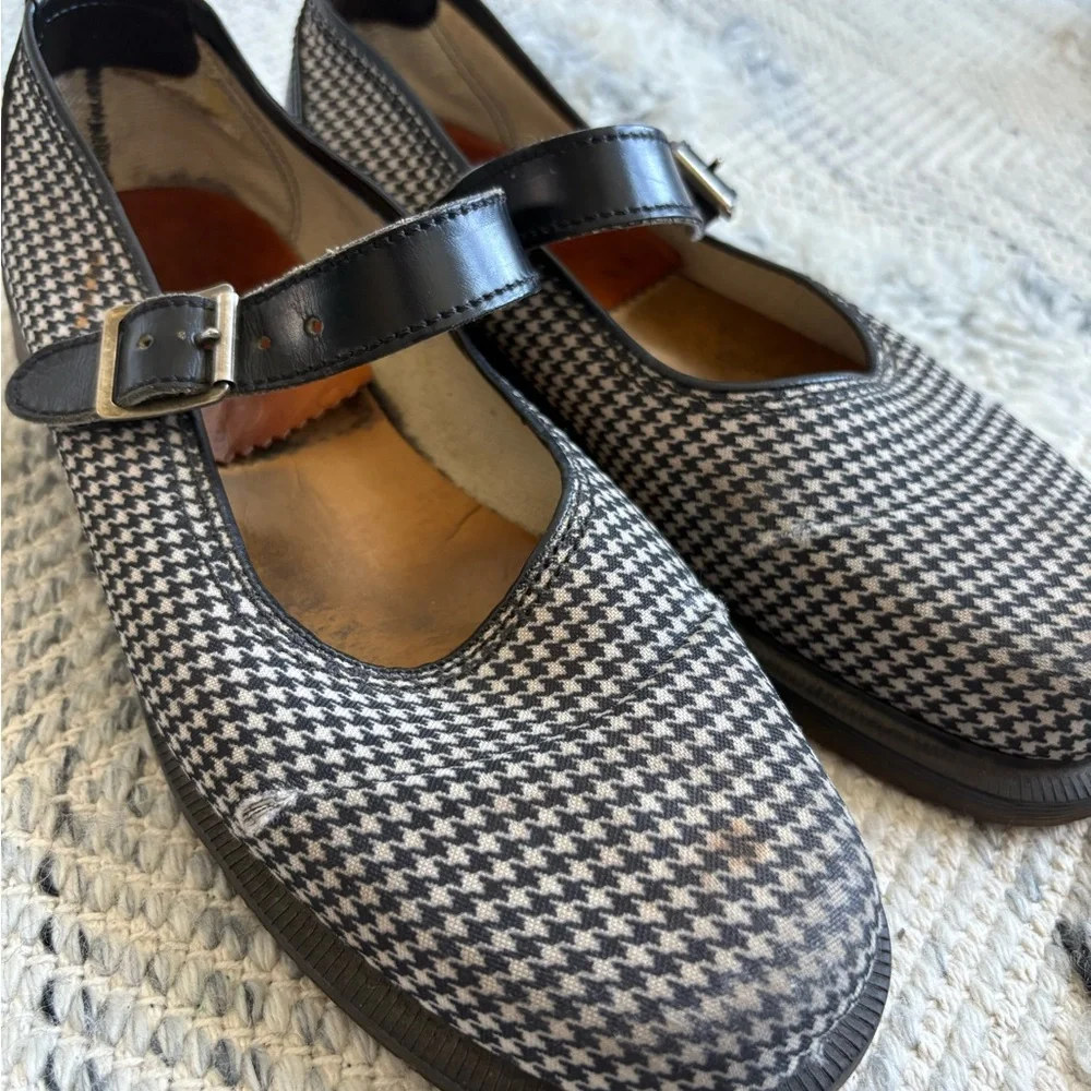 Dr Martens - Picture 6 of 11